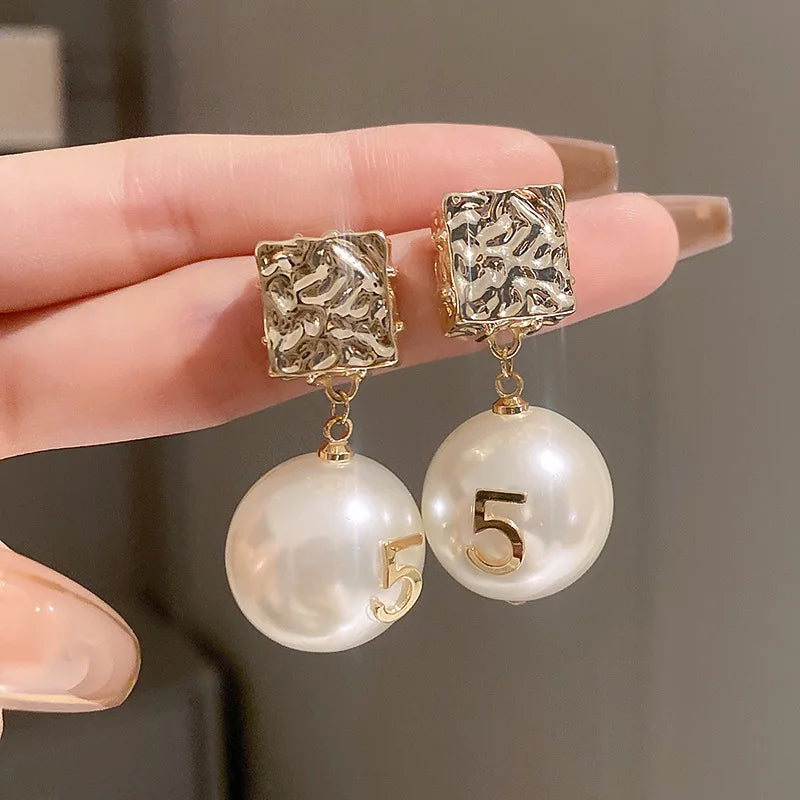 Jewelry CC Style Pearl Vintage Earrings - Flora