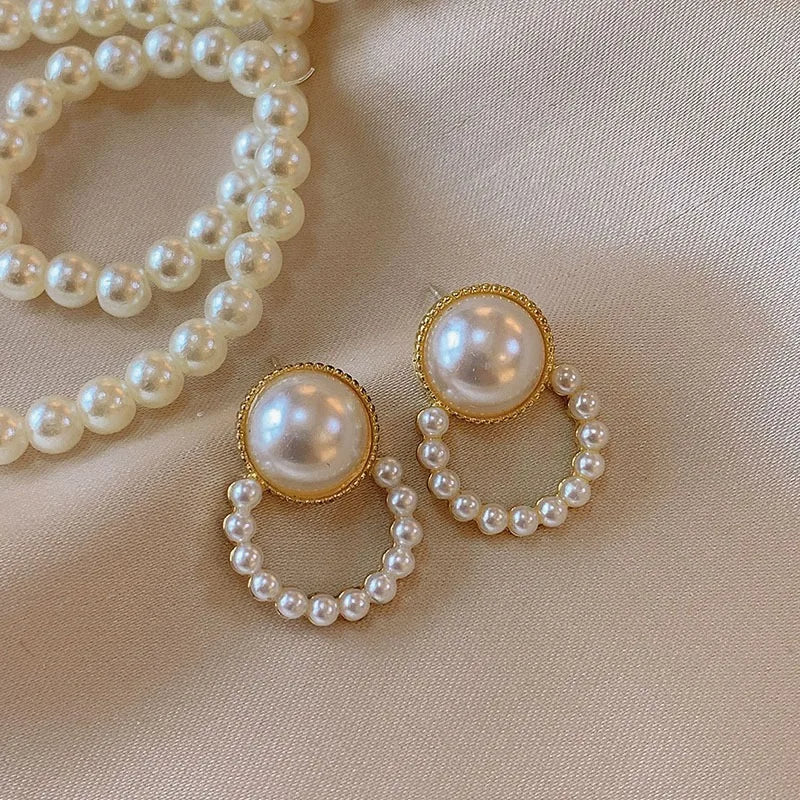 Jewelry CC Style Pearl Vintage Earrings - Flora